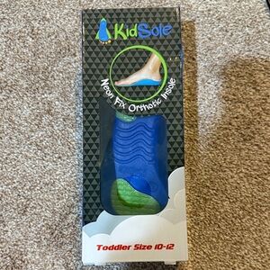 KidSole Neon Blue and Green Orthotic Insoles for Kids